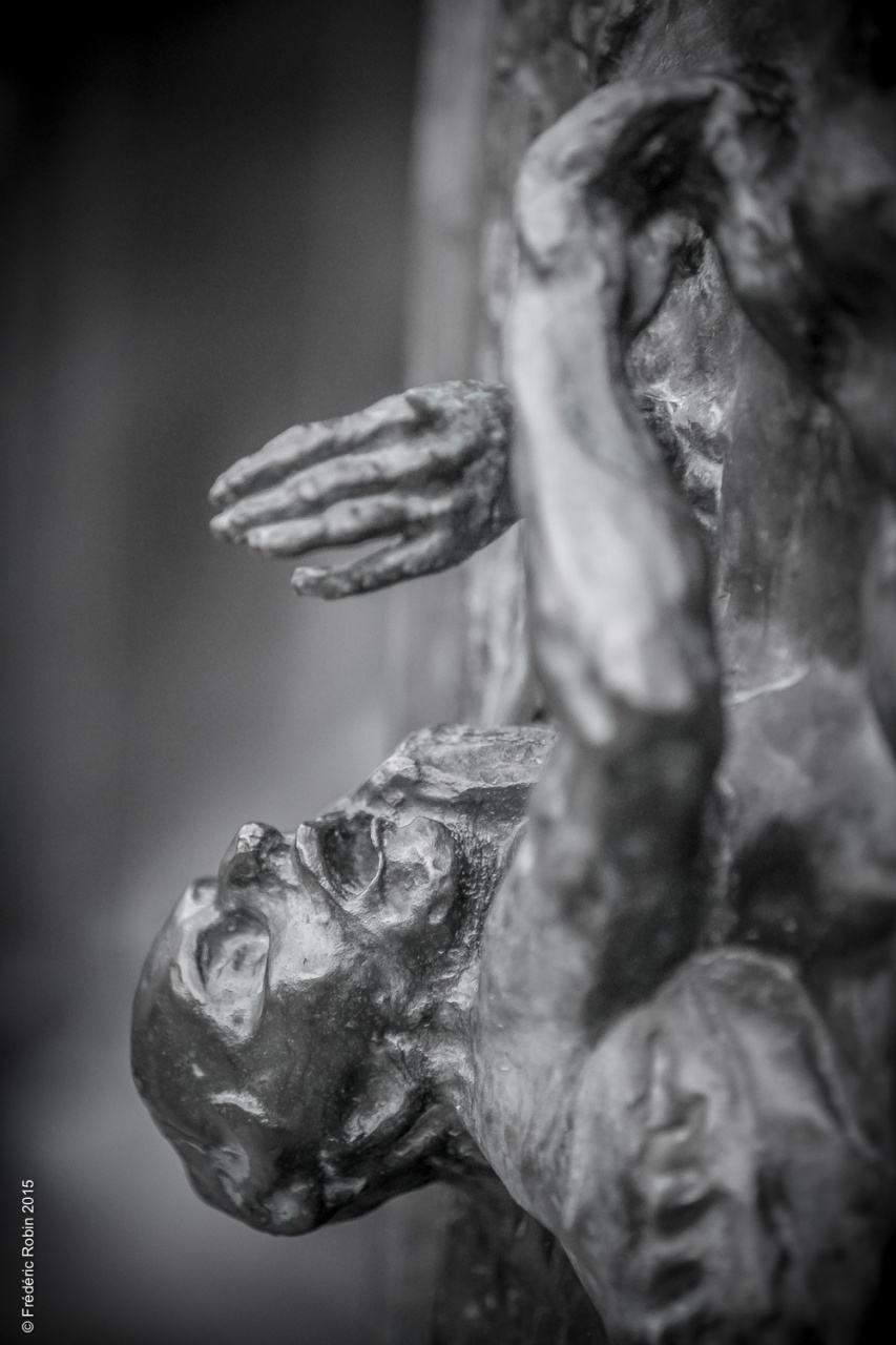 Porte de l'enfer d'Auguste Rodin