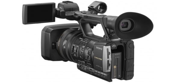 Sony : camescope de poing le HXR-NX3