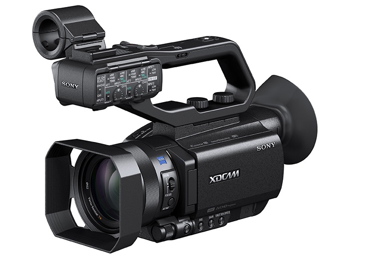 Sony : PXW-X70 caméscope compact professionnel XDCAM compatible 4k